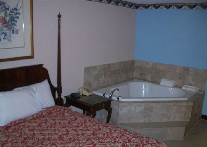Days Inn Naperville/Chicago Hotel